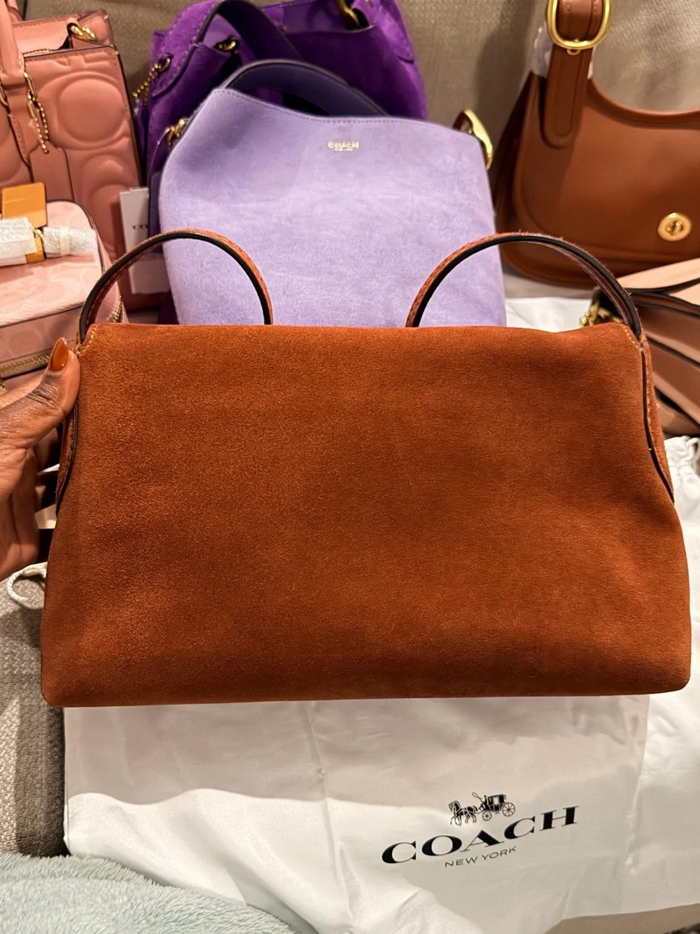 EUC Coach Chelsea 30 in Clay Suede